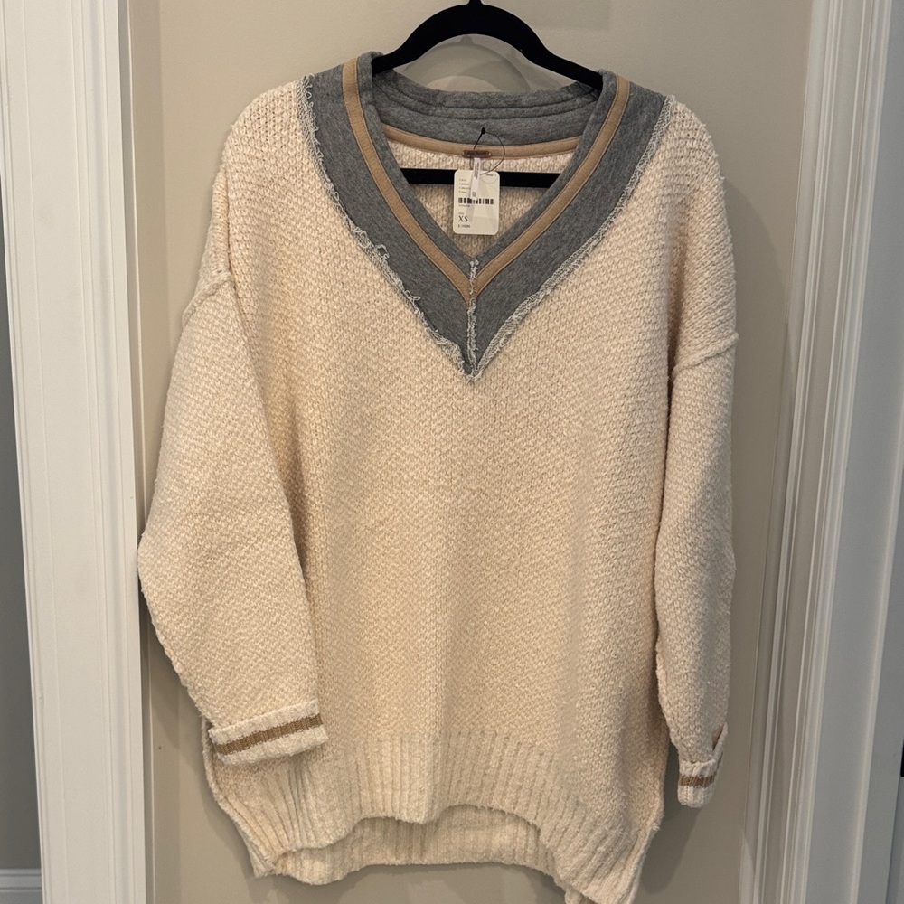 NWT Free People Cream and Gray V-Neck Sweater